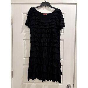 Isle Apparel Black Ruffle Tiered Short Sleeve Dress Scoop Neck Viscose Blend L